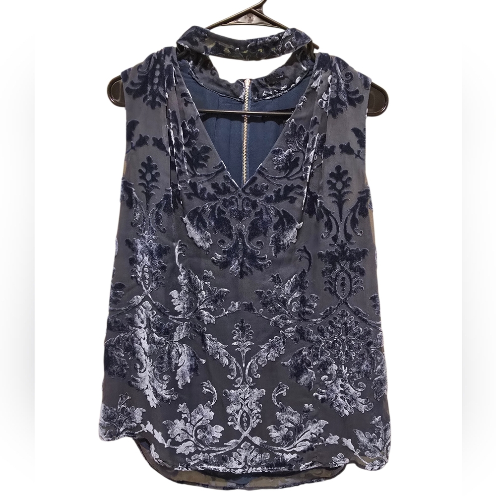 Elegant White House Black Market Blue Salma Sleeveless Velvet Blouse - Picture 3 of 9